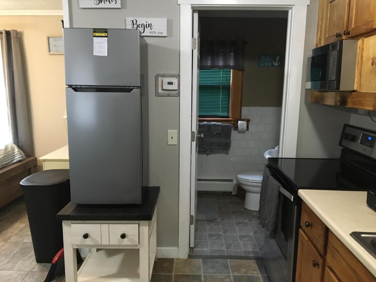 Just Like Being At Home- Newly Renovated Unit North Troy المظهر الخارجي الصورة